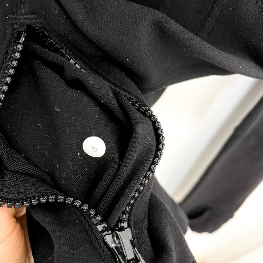 SOLD - BLACK LULULEMON DEFINE JACKET - Picture 6 of 9